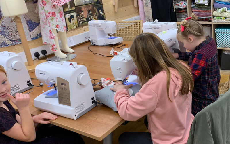 Nanny Kims Sewing Bee uses Jaguar sewing machines